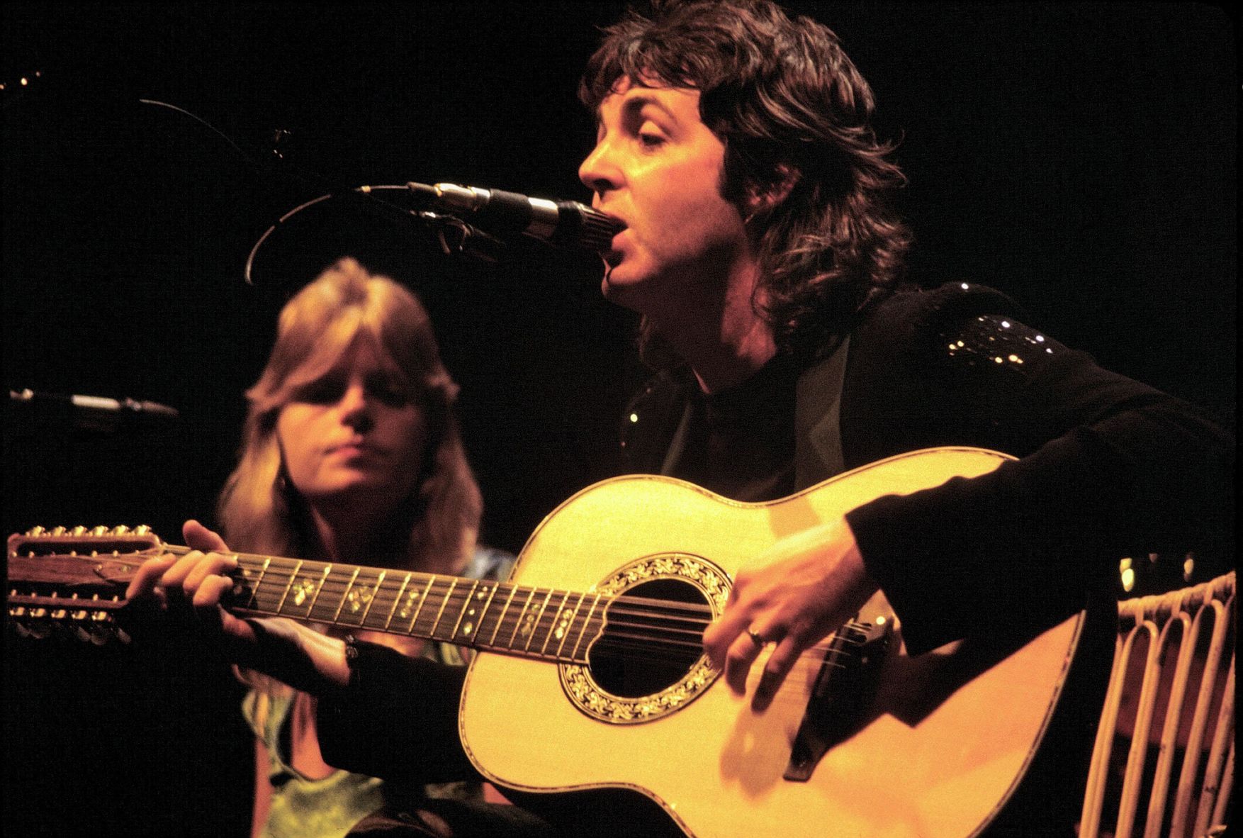 1976: Silly Love Songs